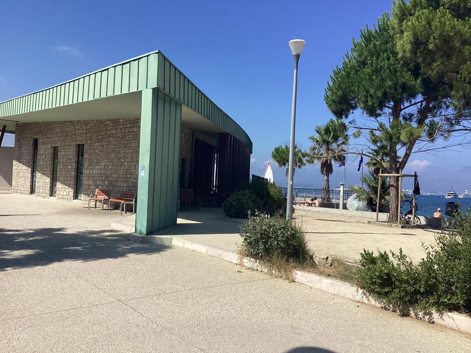 Studio Independant, Front De Mer Et Plage A 200M Антиб Екстериор снимка